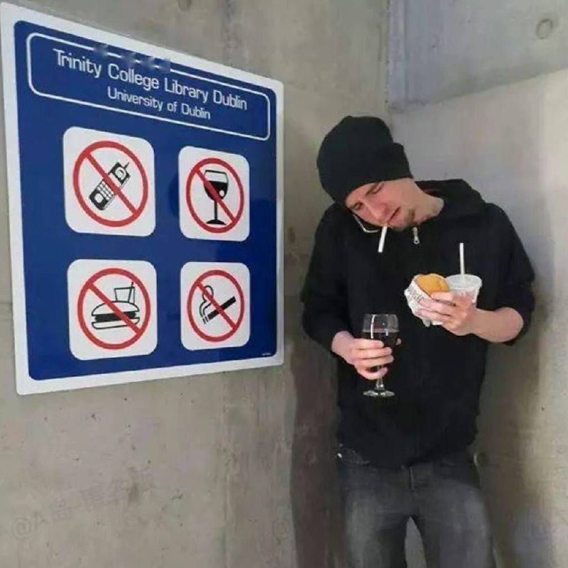 via Саша 叮当via Саша 叮当