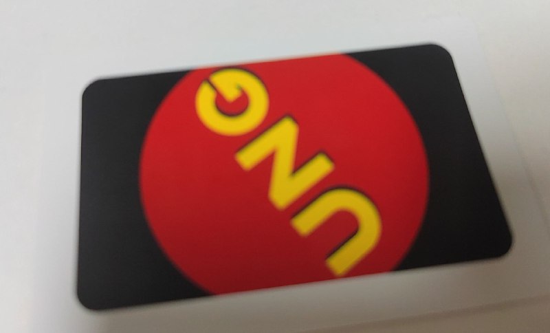xswl下楼买个UNO，一眼以为换包装回去一拆（（（#今from Garyの梦呓 via Gary ですxswl下楼买个UNO，一眼以为换包装回去一拆（（（#今from Garyの梦呓 via Gary です