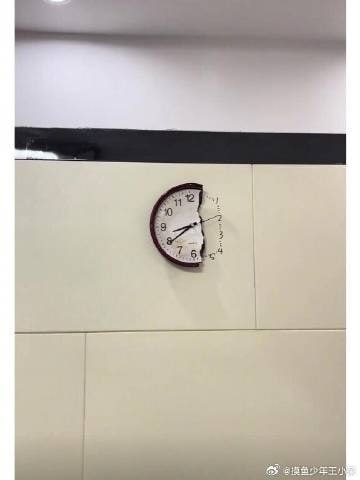 这也太抠了吧……这也太抠了吧……