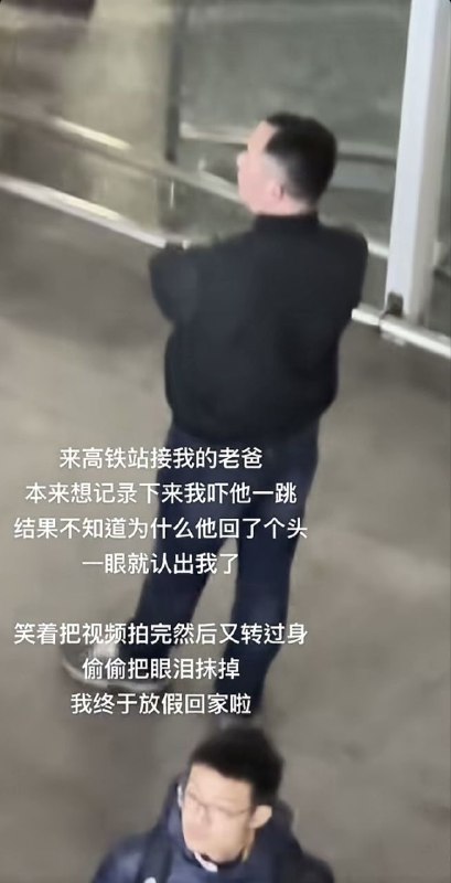 from 瞎鸡儿发 多角度看世界 via 姜饼和miku约会中from 瞎鸡儿发 多角度看世界 via 姜饼和miku约会中