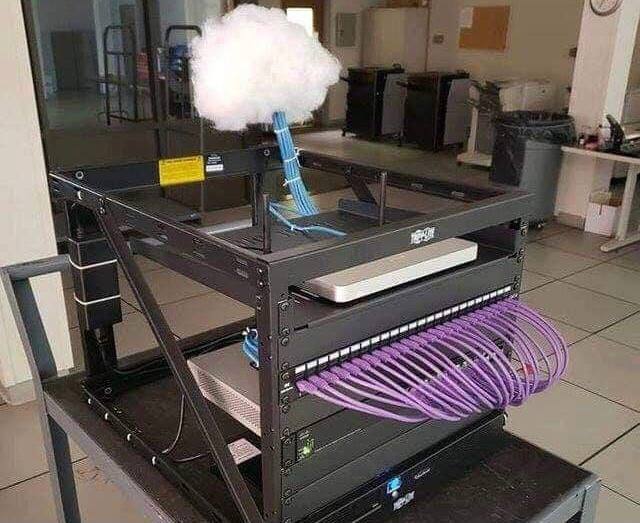 正在将数据上传云端