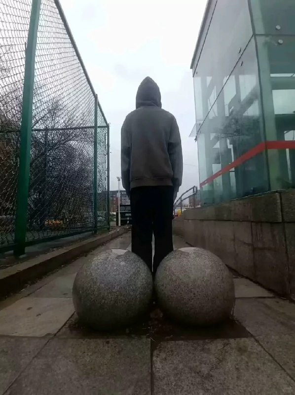 Q_Z