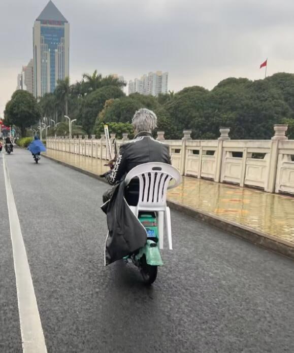 via 6号沙雕网友