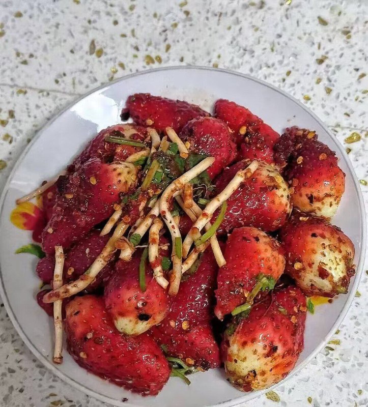 辣椒有点少了，多加点小米辣、糟辣，再加点芝麻，蒜末也没有吃啥啊，加点蒜末from ㅤ