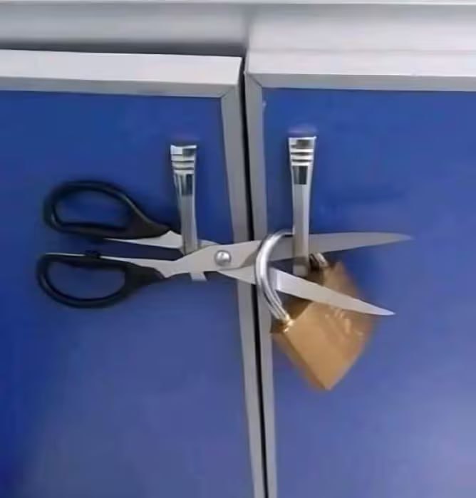 via 8号沙雕网友