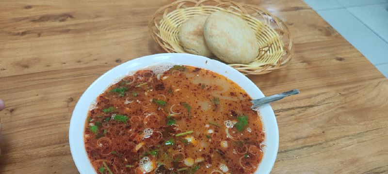 饿饿from Pio Wonsler via Pio Wonsler饿饿from Pio Wonsler via Pio Wonsler