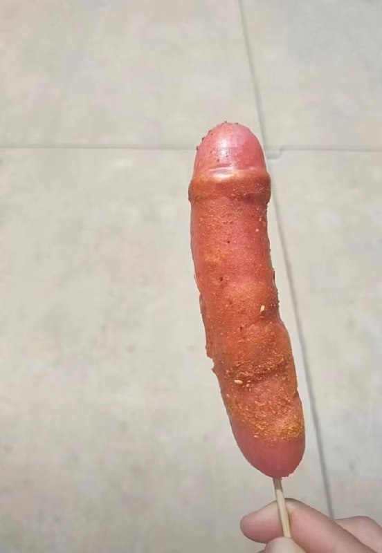 via 犯罪嫌疑人张某