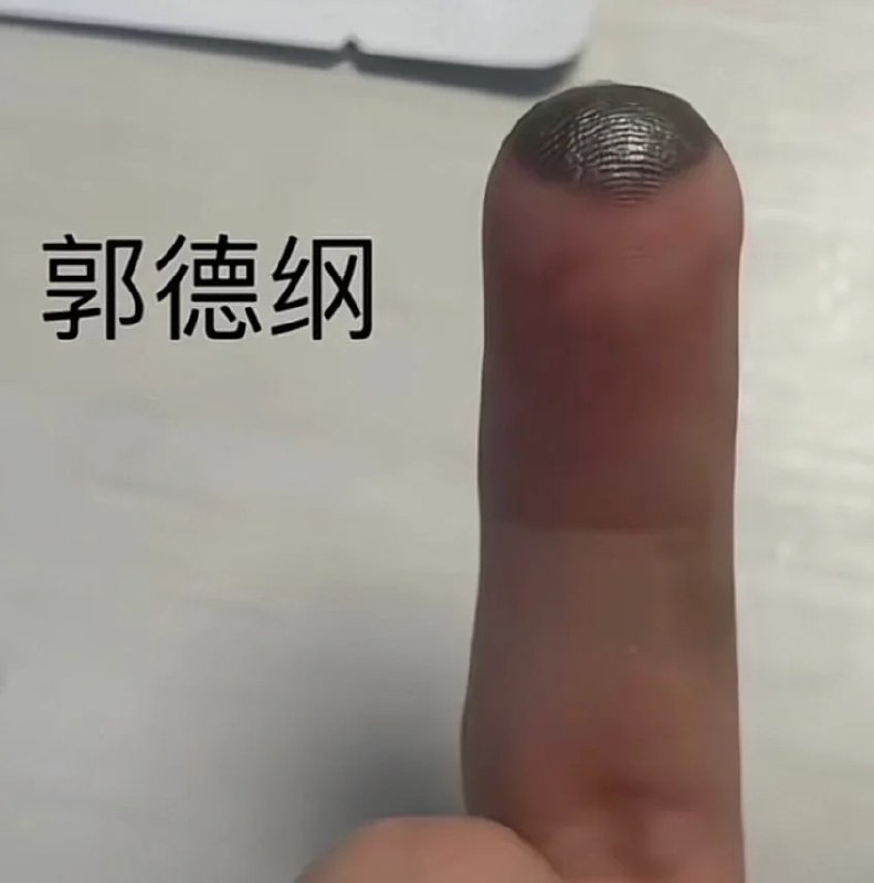 from 煎蛋无聊图